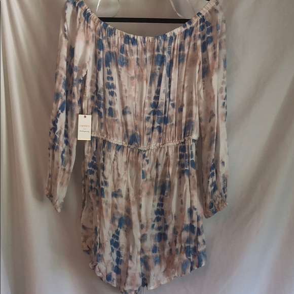 Off the Shoulder Forever21 Romper - Picture 5 of 6